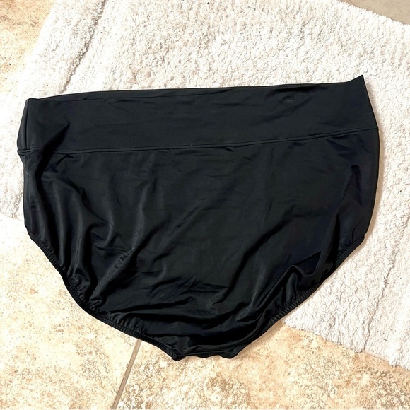 NWT TRIMSHAPER Plus 24 Women's Yoke Brief Swim Bottom High-Waisted Black Bikini - Picture 7 of 9